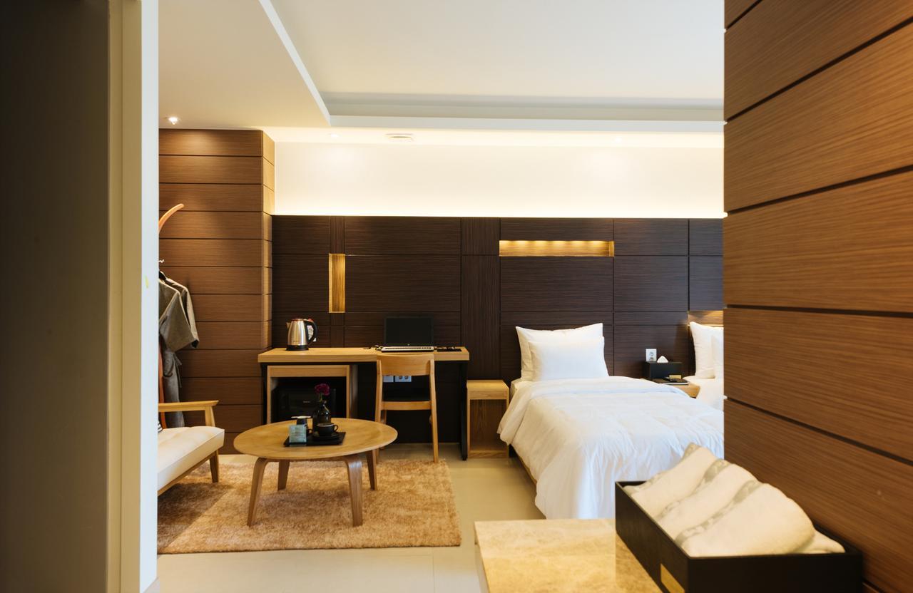 Boutique Hotel Xym Pyeongtaek Exterior photo