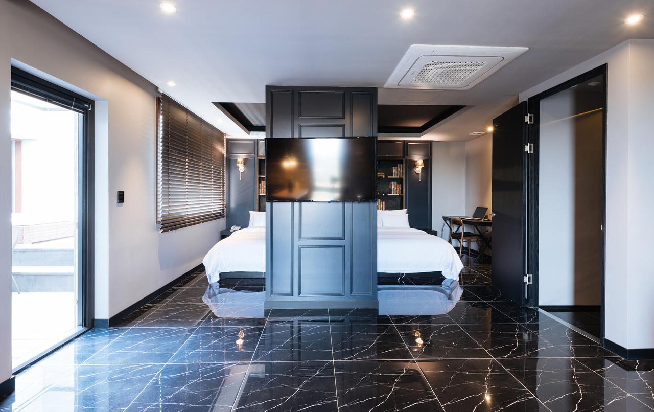 Boutique Hotel Xym Pyeongtaek Exterior photo