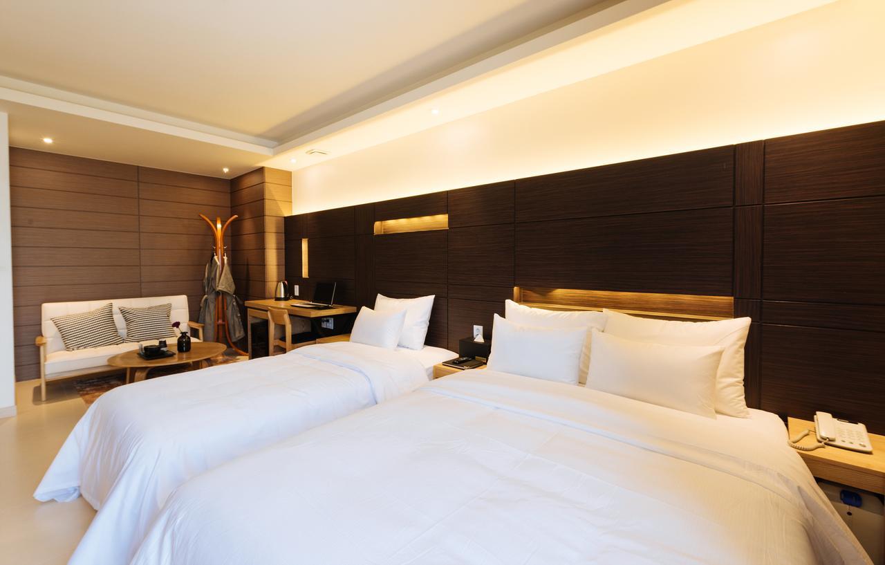 Boutique Hotel Xym Pyeongtaek Exterior photo