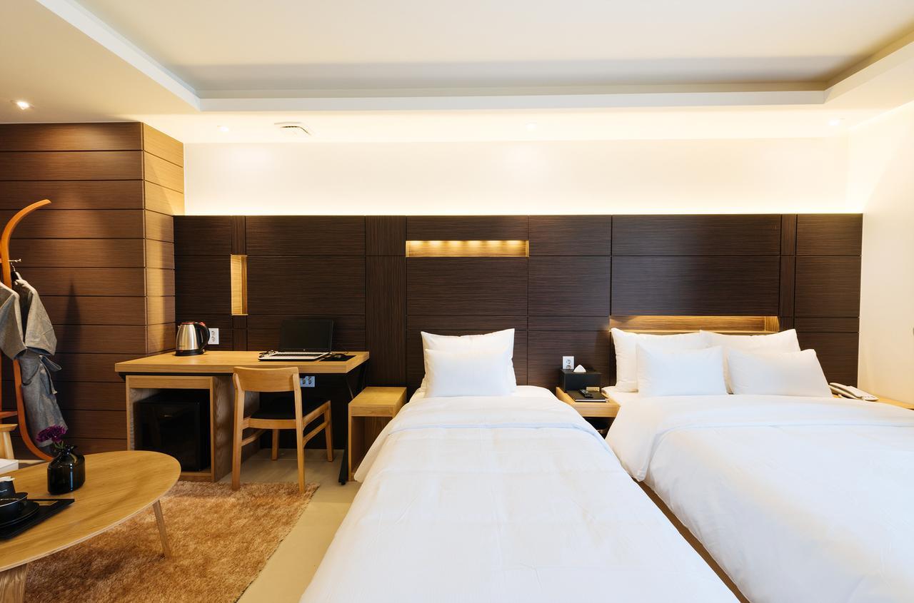 Boutique Hotel Xym Pyeongtaek Exterior photo